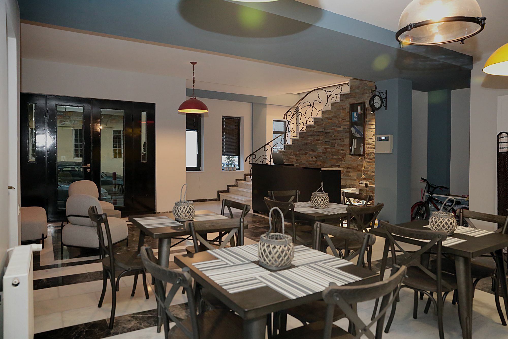 G-Old Town Hotel Tbilisi Bagian luar foto