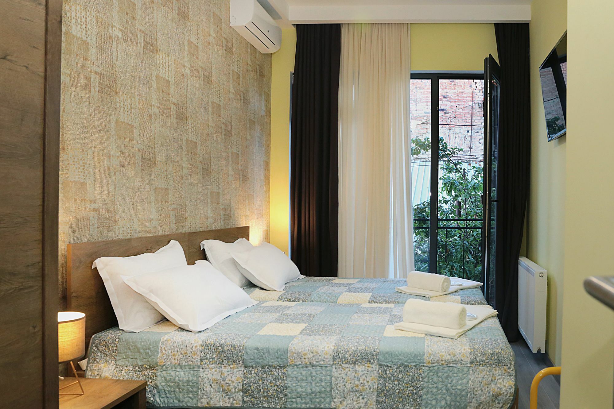 G-Old Town Hotel Tbilisi Bagian luar foto