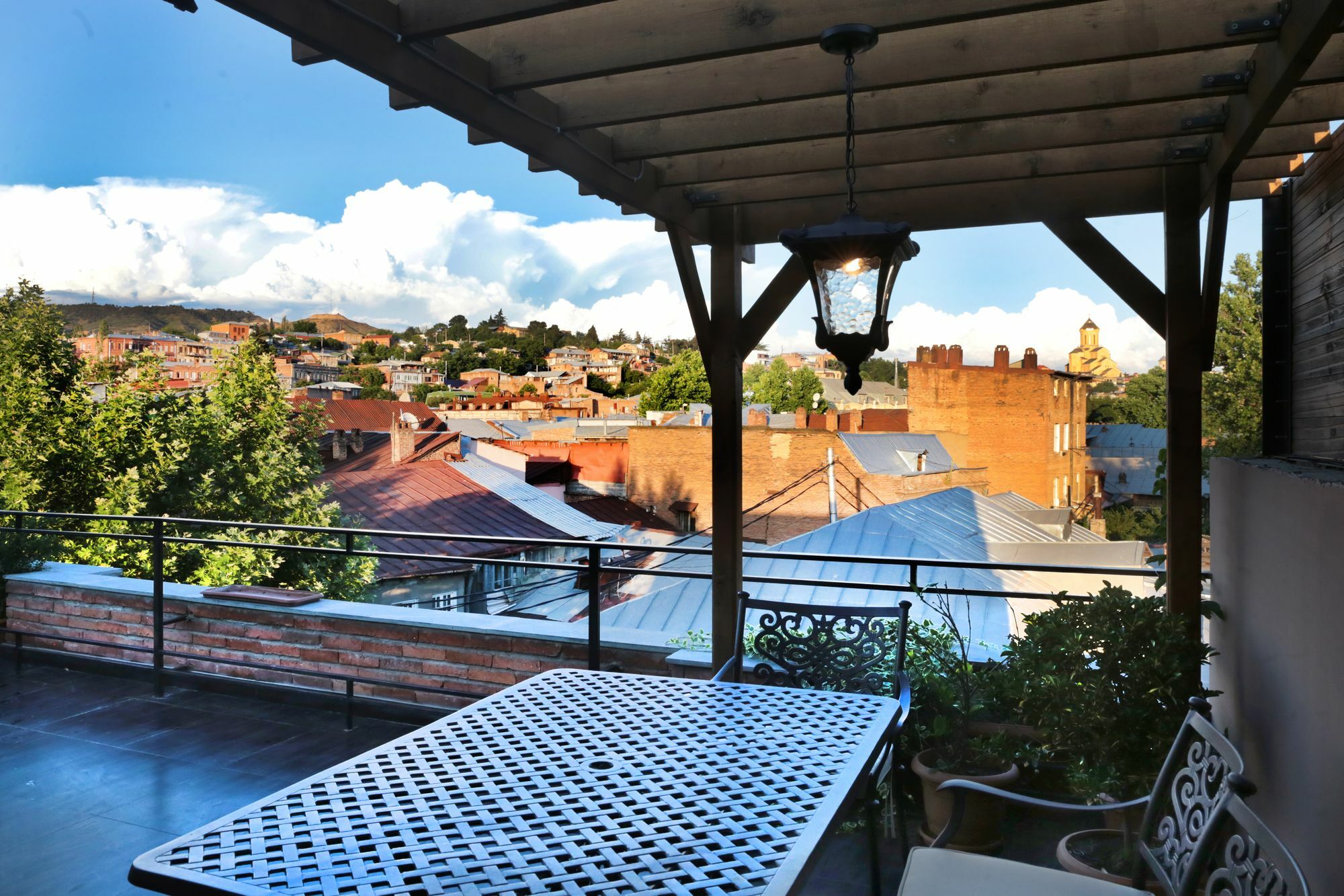 G-Old Town Hotel Tbilisi Bagian luar foto